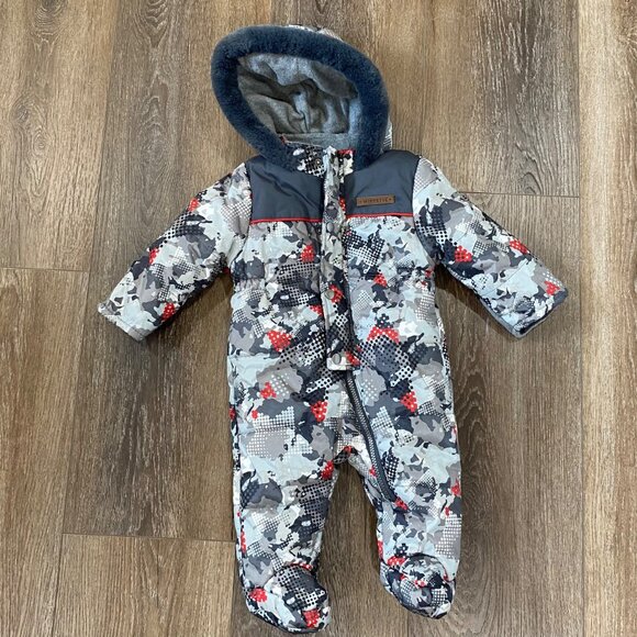 Wippette Baby Boys Camo Snowsuit W/ Hood Fur Trim & Footed Design Size 6-9 Month - Picture 1 of 10
